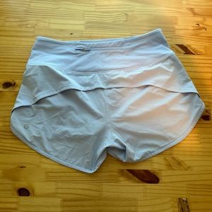 Lululemon Women’s speed up high rise shorts size 8